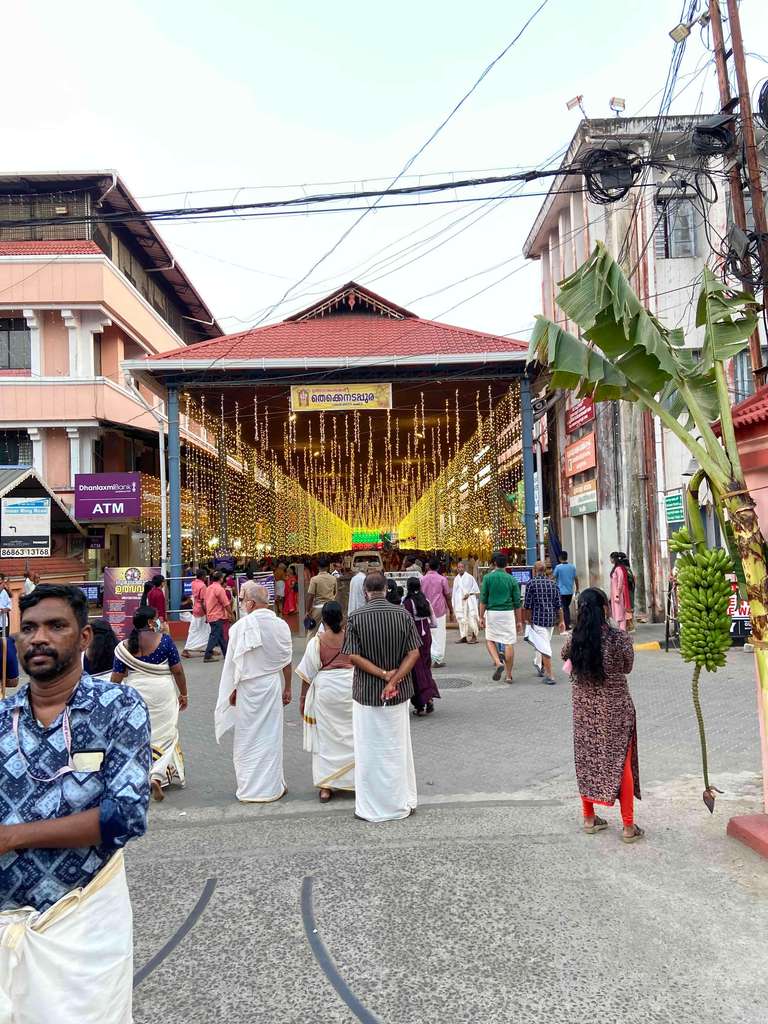 Guruvayur Live