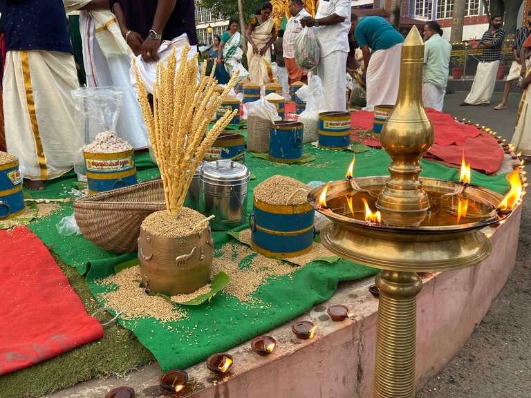 Guruvayur Live